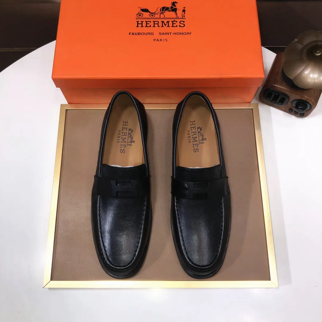Men's shoes💰460💰[HERMES] (sheepskin lining)🍀Italian top luxury🍀He does not pursue novel styles and gorgeous colors, but attracts the favor of successful men with his flawless, elegant and classic style. Formal leather shoes This very comfortable, simple and stable style allows you to easily match any style! The pattern is absolutely 1:1 refined from the original case, and we strive for excellence in materials, imported cowhide + sheepskin lining💪💪💪extraordinary texture👍! .Black Brown Size: 38-45 (45 customized)